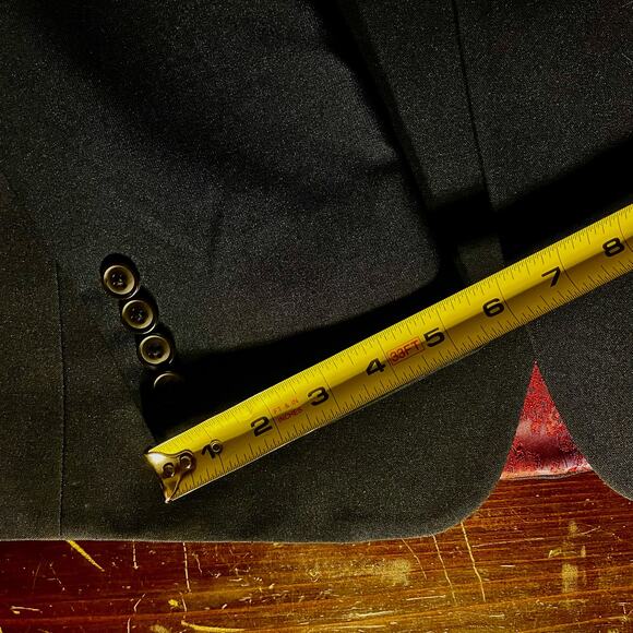 Hand Tailored Suit - Navy Blue with Red to Blue Iridescent Paisley Interior - Picture 7 of 8